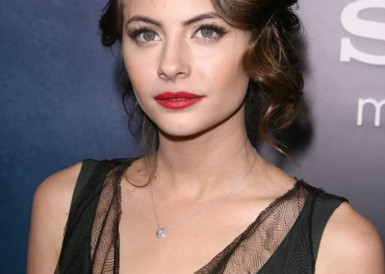 Willa Holland