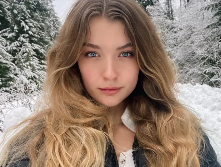 Mia Melano Bio, Age, Height, Boyfriend, Net Worth, Career, Family, And More