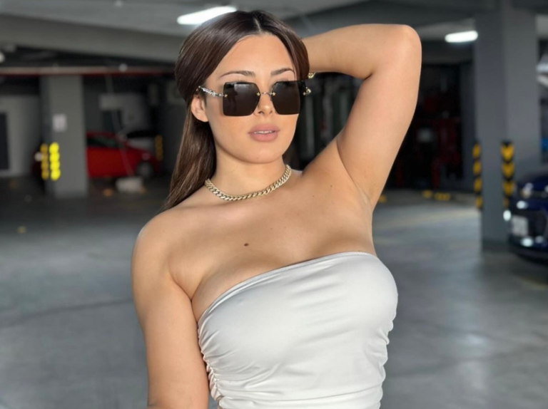 Adriana Olivarez Bio, Age, Height, Husband, Net Worth, Career, Family, and More